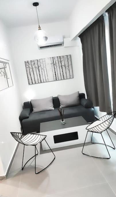Iguana Gold Luxury Suites 2 아테네 외부 사진